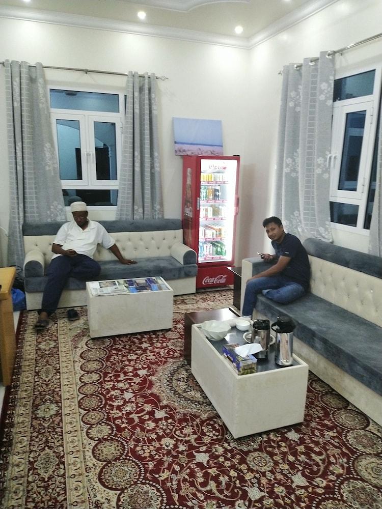 Ras Al Jinz Turtle Reserve Hotel 3*